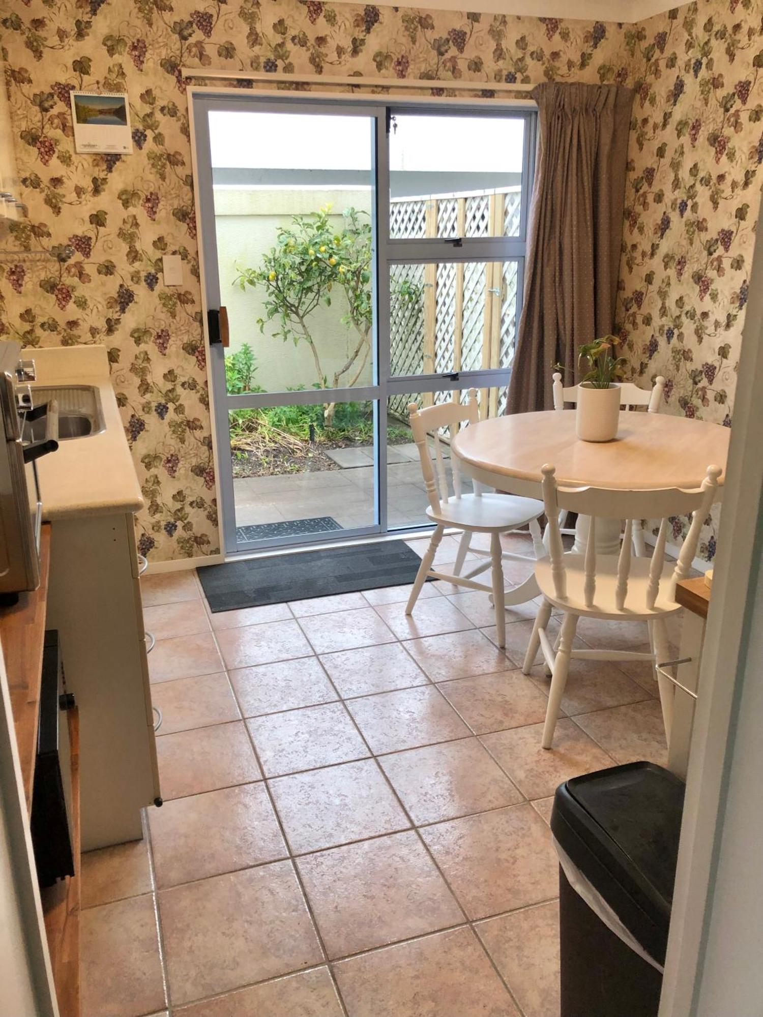 Hillcrest One Appartement Whakatane Buitenkant foto